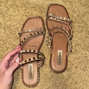 Steve Madden silver Studded Tan Sandals